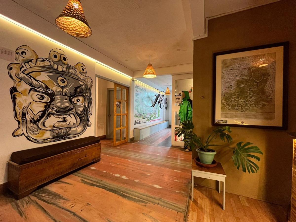 Mellow Fellow Hostel Gangtok Exterior photo